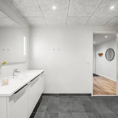 Stylish Centrally Located In Sondervig - 1000 Ringkøbing