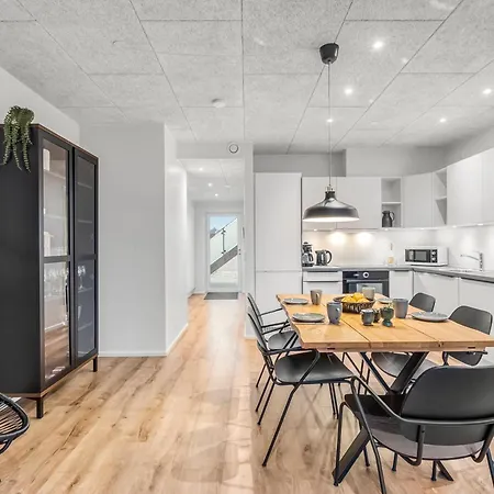 Stylish Centrally Located In Sondervig - 1000 Casa de Férias Ringkøbing